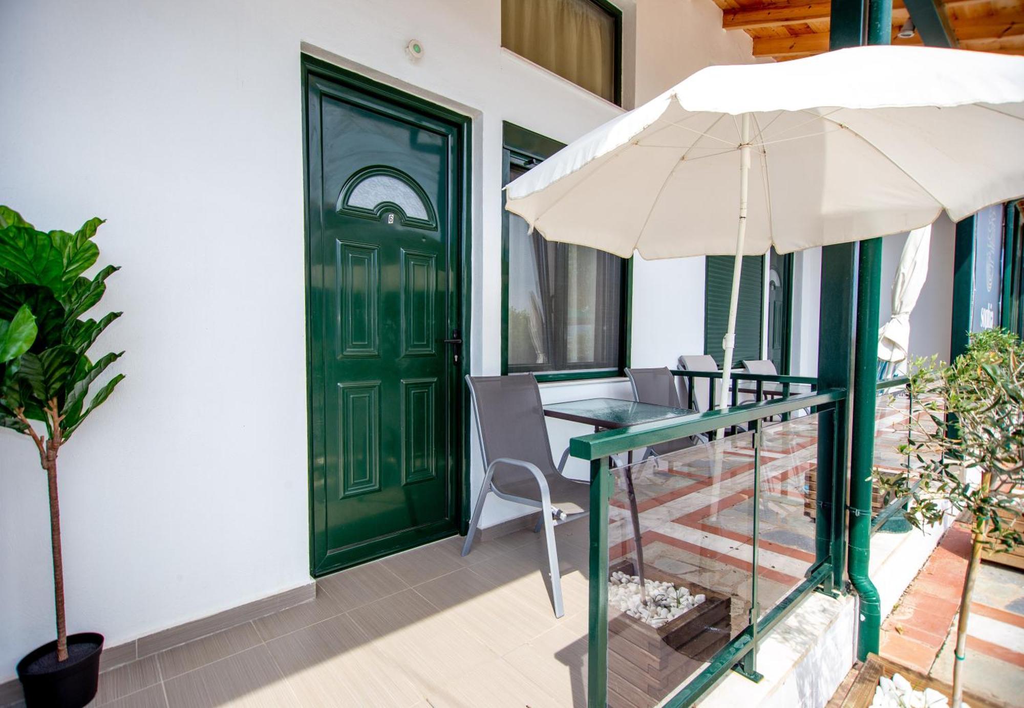Sophia Seaview Suites & Restaurant Неа-Врасна Екстер'єр фото