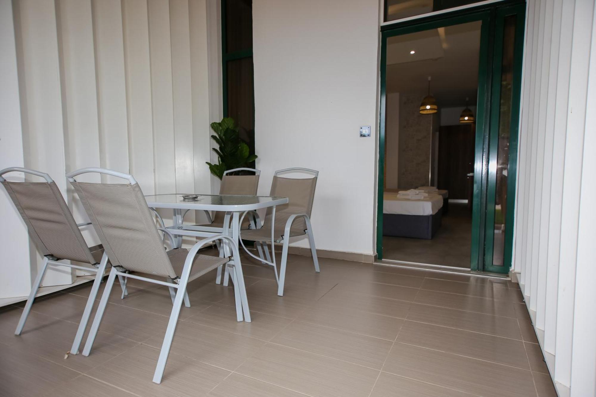 Sophia Seaview Suites & Restaurant Неа-Врасна Екстер'єр фото