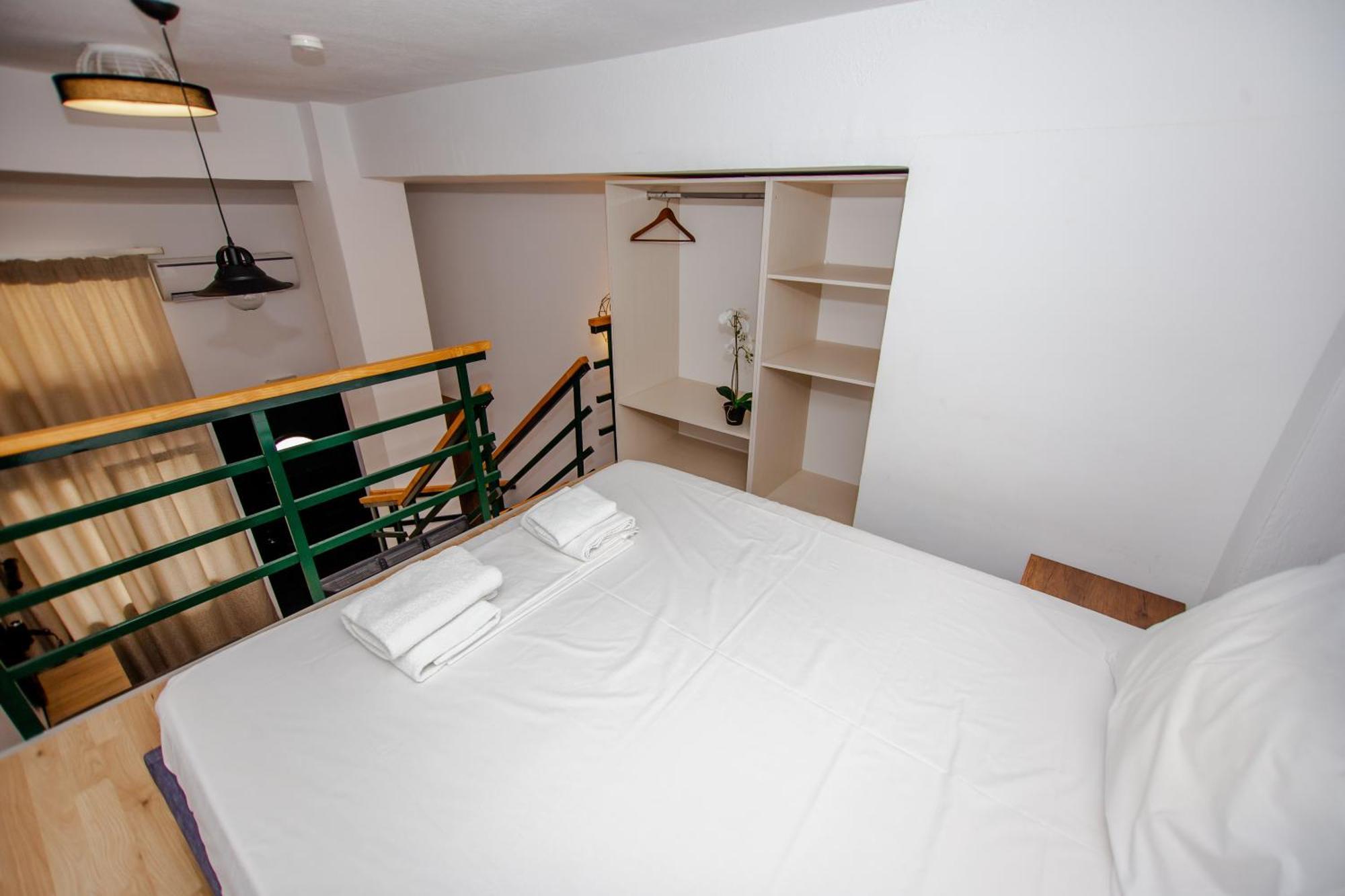 Sophia Seaview Suites & Restaurant Неа-Врасна Екстер'єр фото
